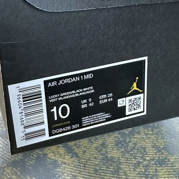 Nike Air Jordan 1 Mid Lucky Green DQ8426-301 10 Pine Toe Celtics - Picture 9 of 10